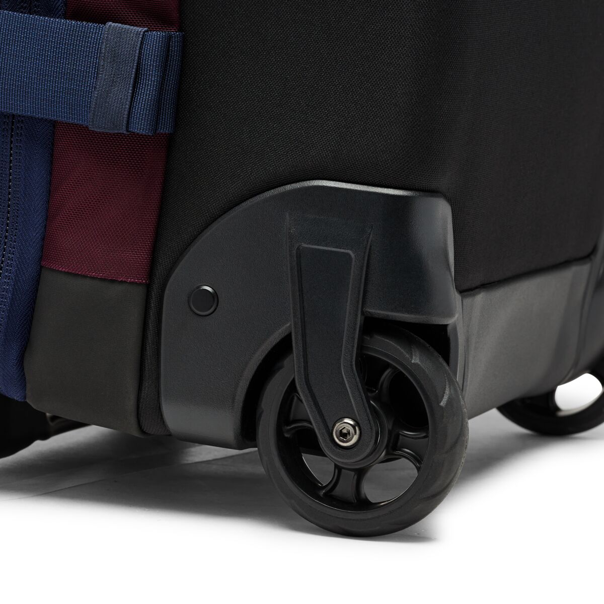 Allpa_Roller_Bag_38L_Wine_A2.jpg