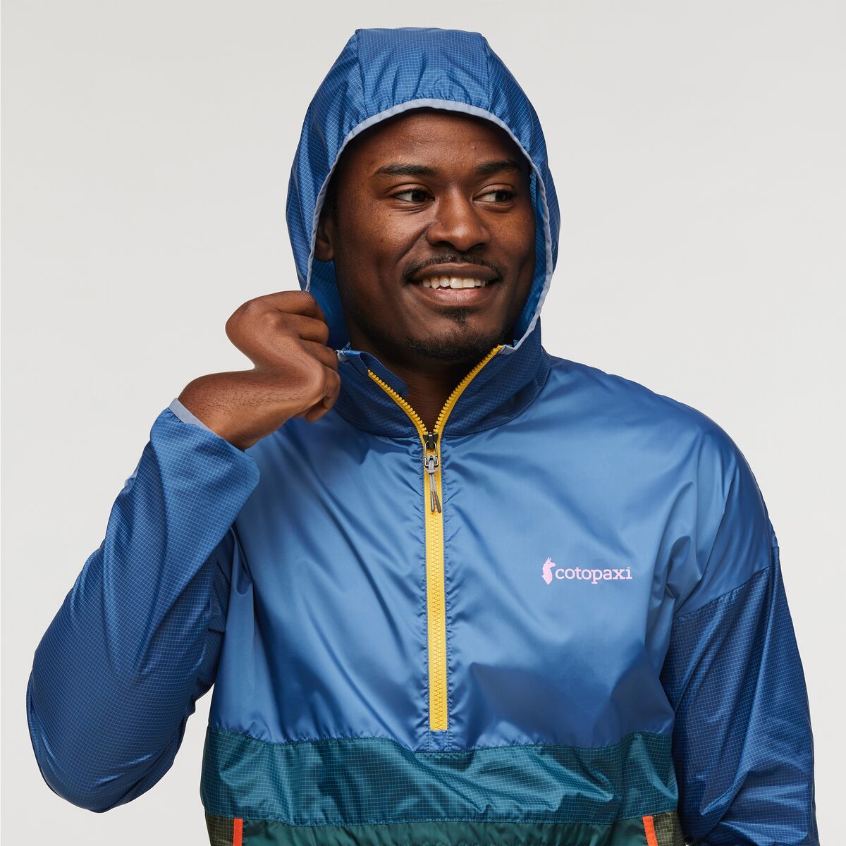 Teca Half-Zip Windbreaker  - Thumbs Up