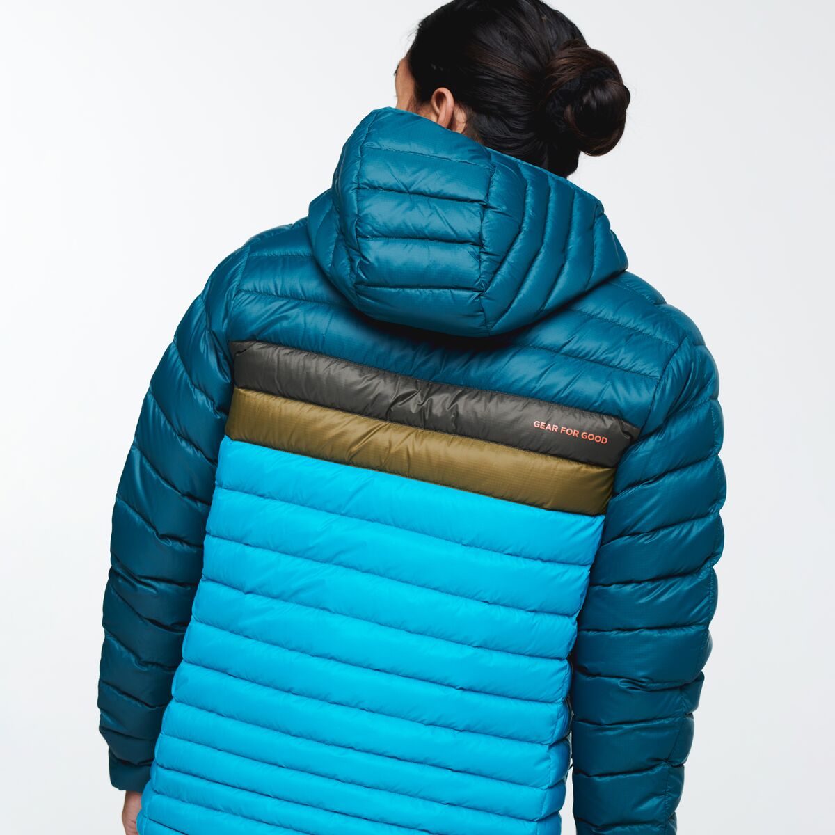 Fuego-Hooded-Down-Jacket-Deep-Ocean-Mineral-Blue_3.jpg