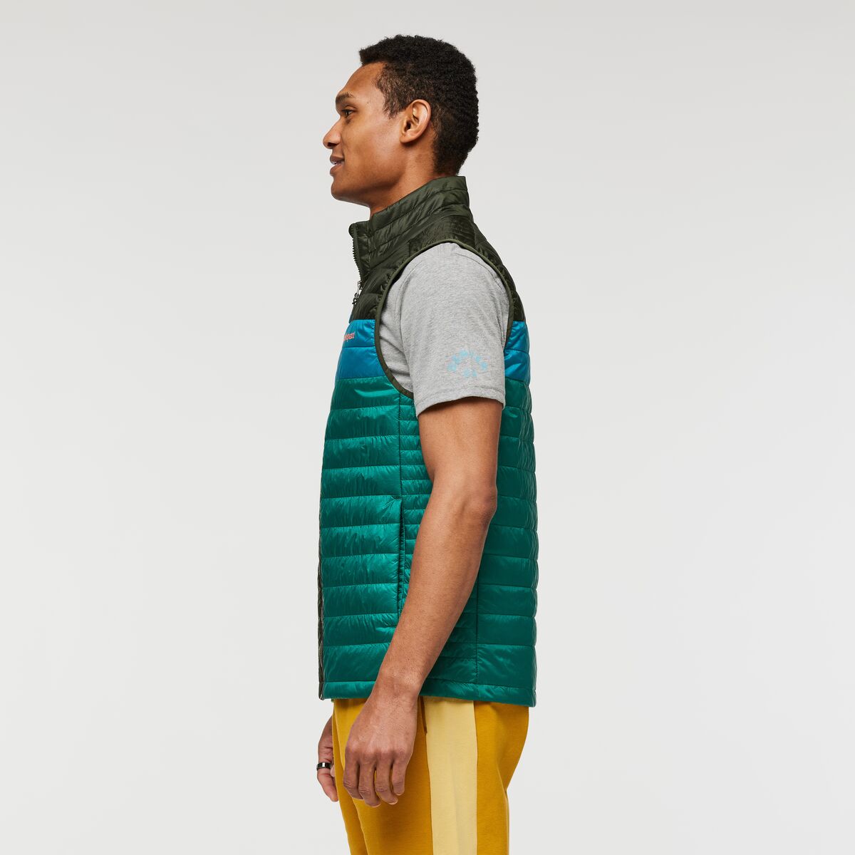 M_Capa_Insulated_Vest_Woods_Greenery_5.jpg