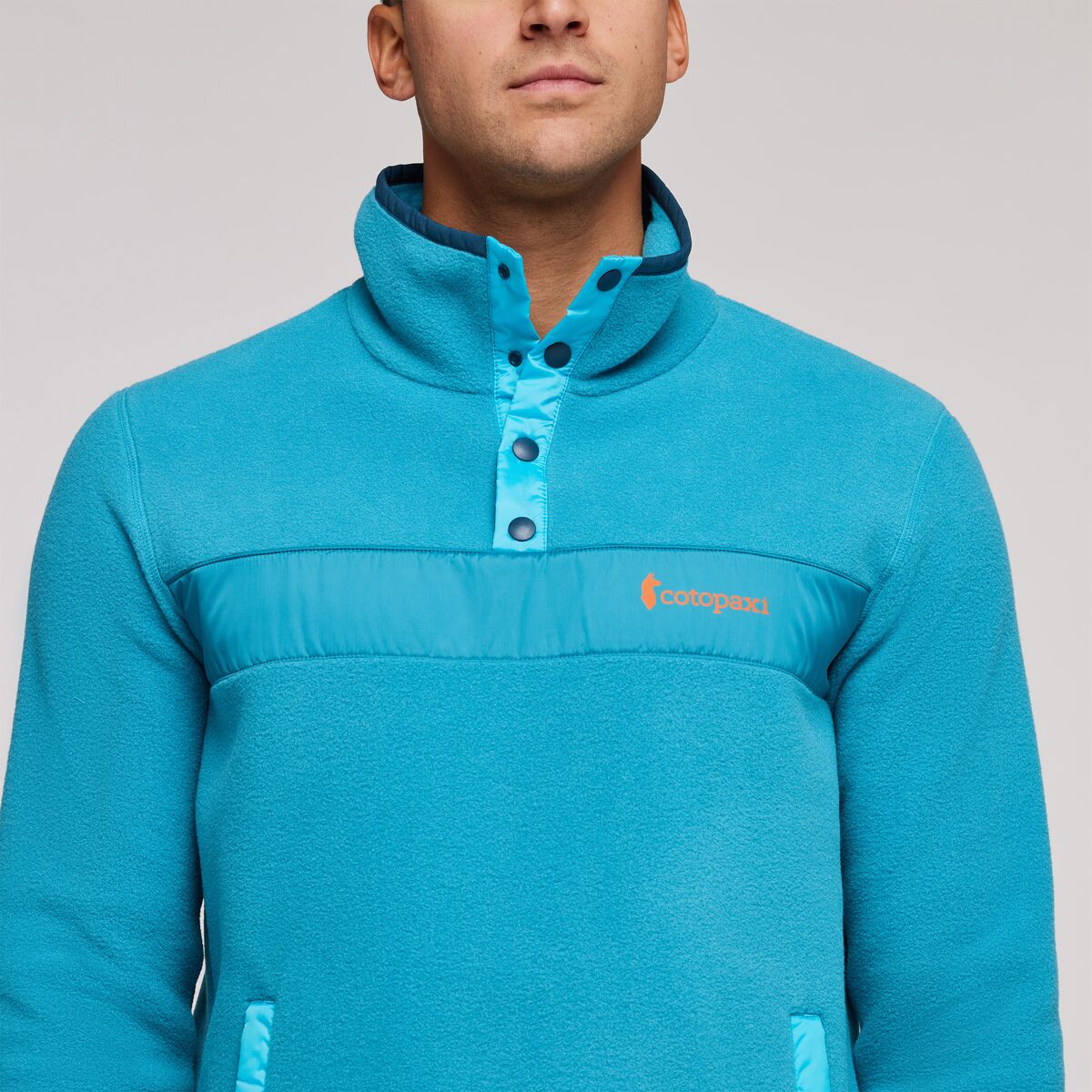 M_Teca_Fleece_Pullover_Belize_4.jpg