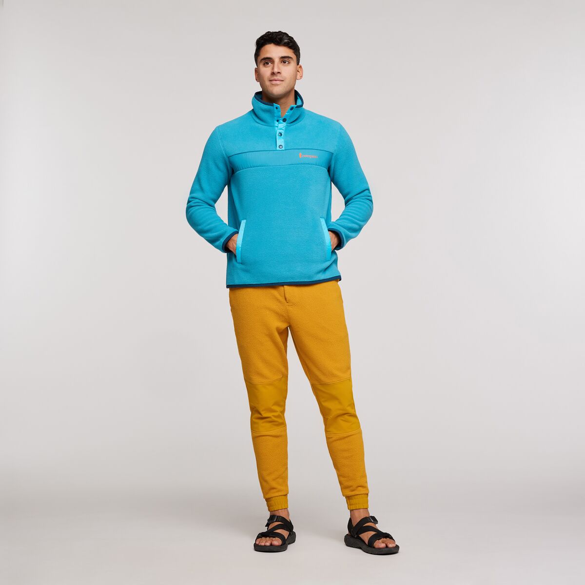 M_Teca_Fleece_Pullover_Belize_6.jpg