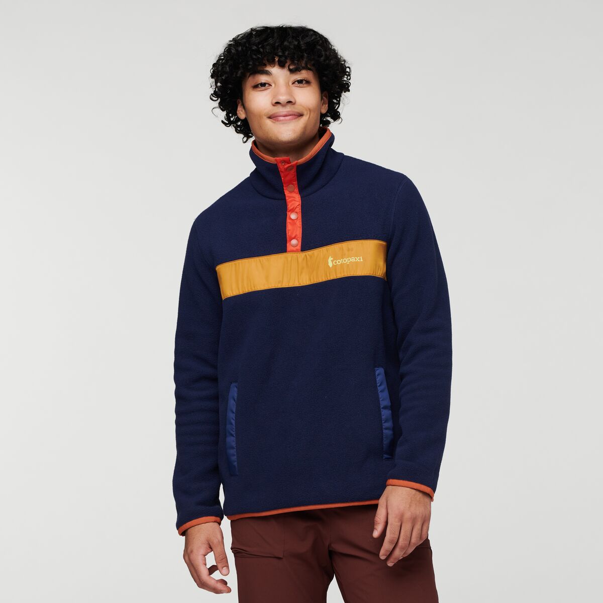 M_Teca_Fleece_Pullover_Campfire_1262.jpg