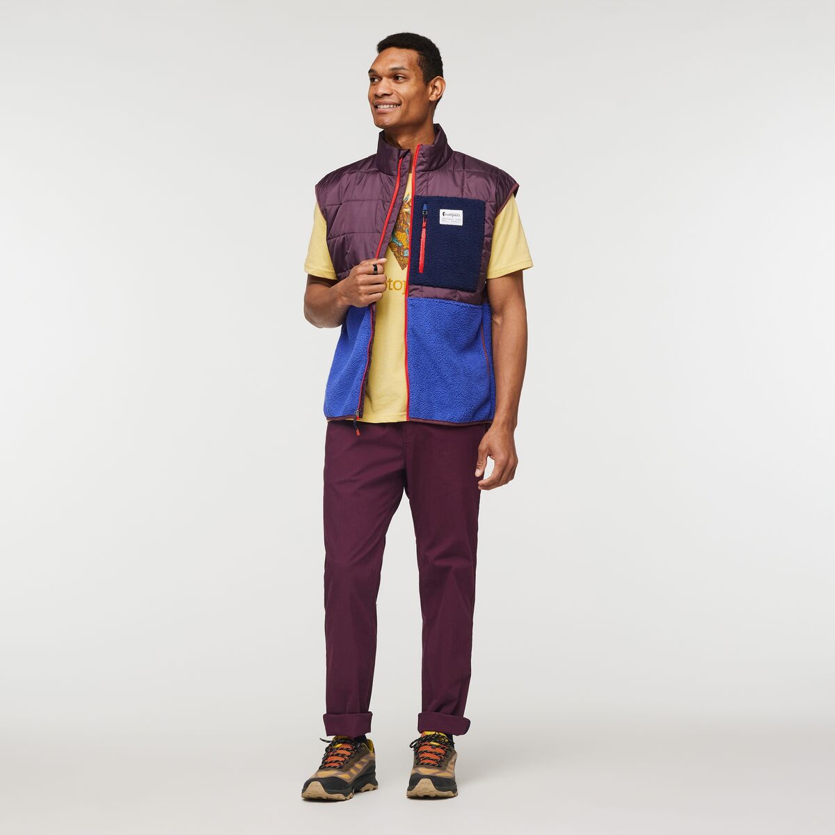 M_Trico_Hybrid_Vest_Wine_Blue_Violet_2.jpg