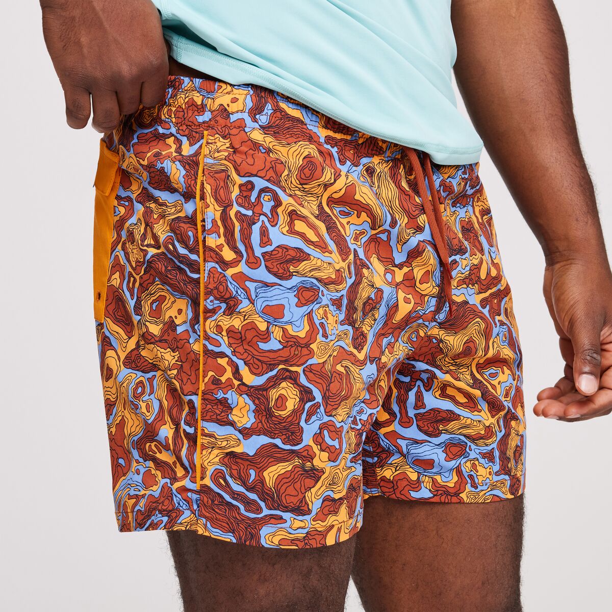 S23-M-Brinco-Short---Print-Spice--Flame_4.jpg