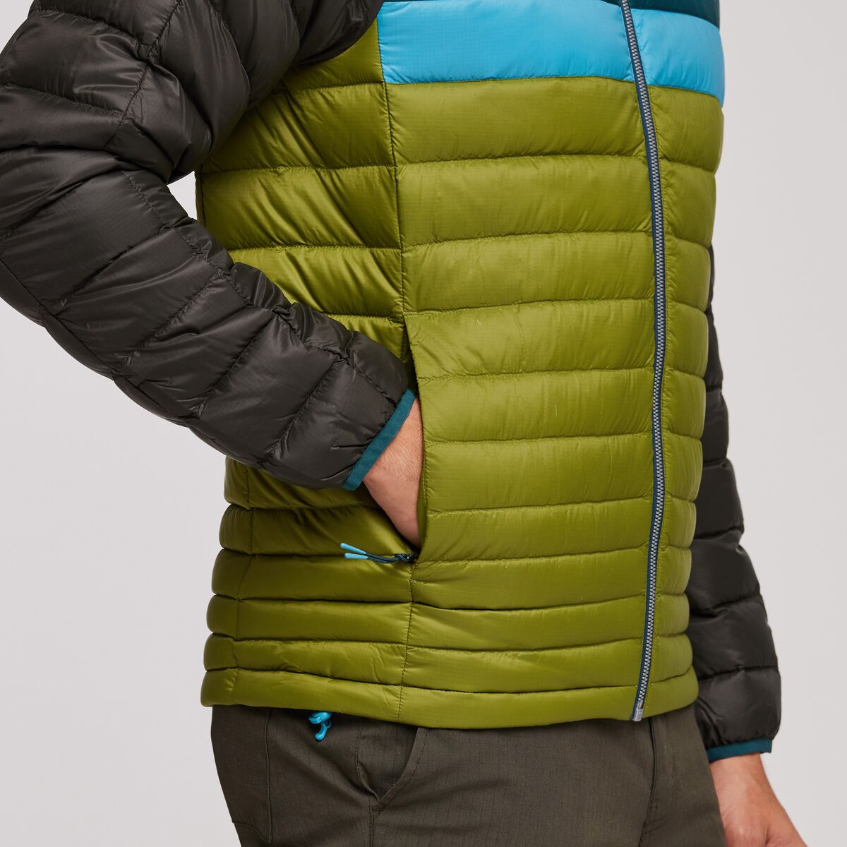 S23-M-Fuego-Down-Jacket-Iron--Cedar_7.jpg