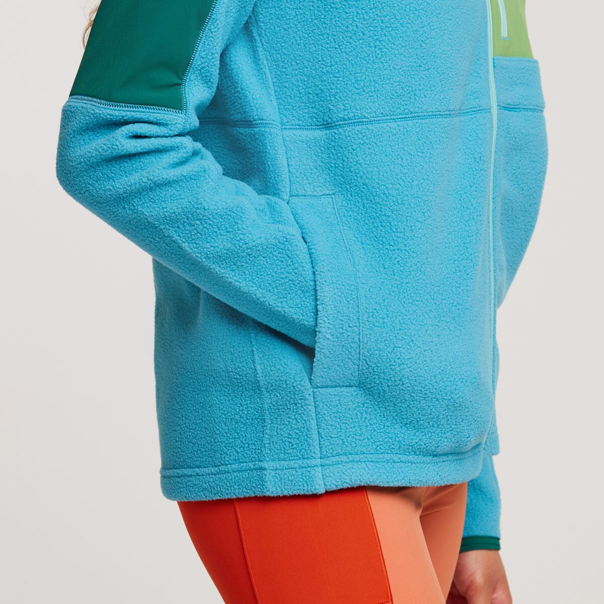 S23-W-Abrazo-Hooded-Full-Zip-Fleece-Jacket-Greenery--Poolside_7.jpg