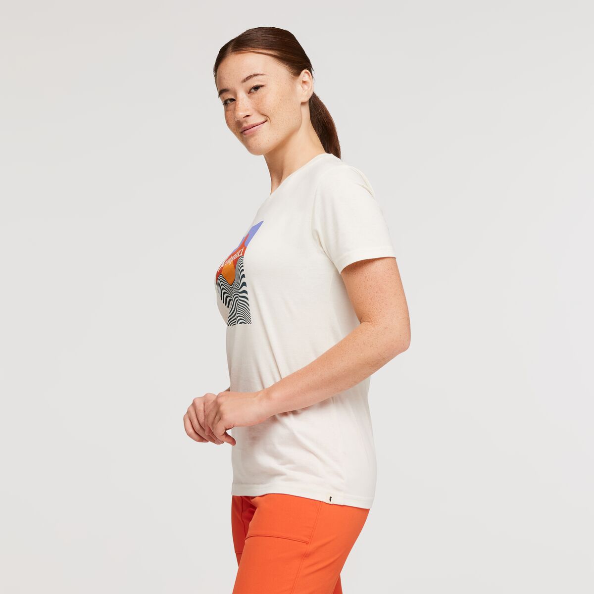 S23-W-Cotopaxi-Vibe-Organic-T-Shirt-Bone_2.jpg