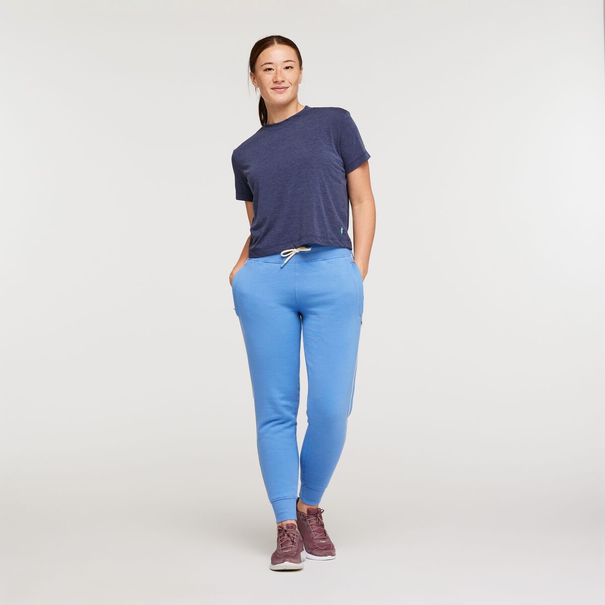 S23-W-Organic-Sweatpant-Lupine_1.jpg