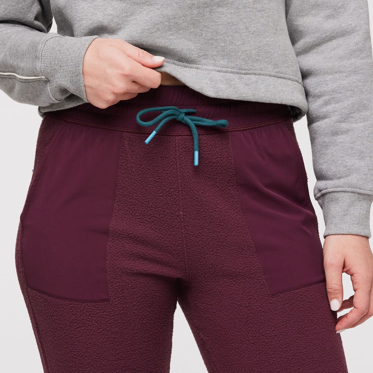 W_Abrazo_Fleece_Jogger_Wine6.jpg