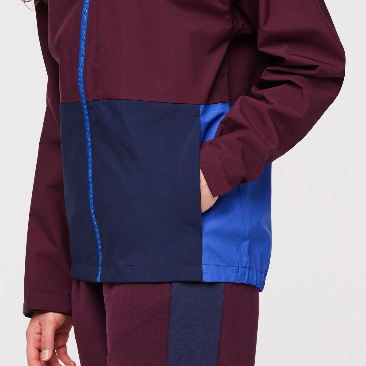 W_Cielo_Rain_Jacket_Wine_8.jpg