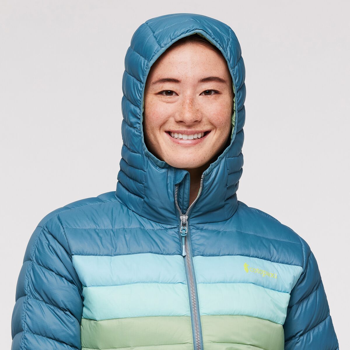 W_Fuego_Down_Hooded_Jacket_Blue_Spruce_Aspen9.jpg